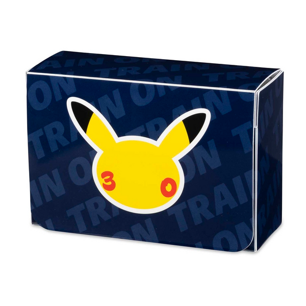 Caja doble para cartas Pokémon 30 aniversario azul marino con diseño de Pikachu y texto "Train On" en relieve.