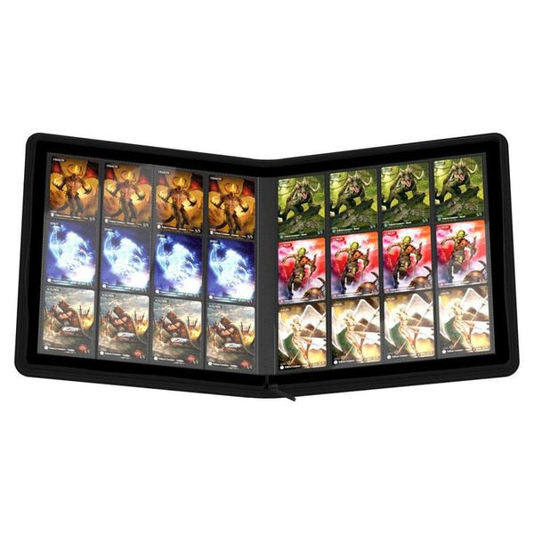 Álbum negro Ultimate Guard Zipfolio con 480 bolsillos, material XenoSkin y cartas coleccionables organizadas en páginas.